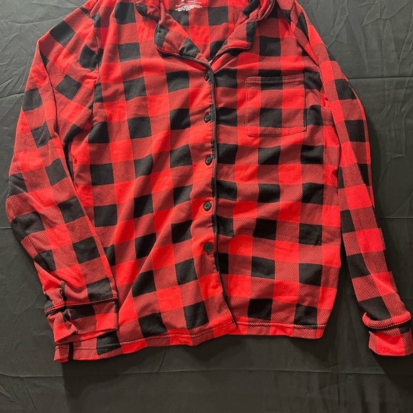 Cuddl Duds Other - Cuddl Duds Red and Black Checkered women’s pajamas two piece set medium
